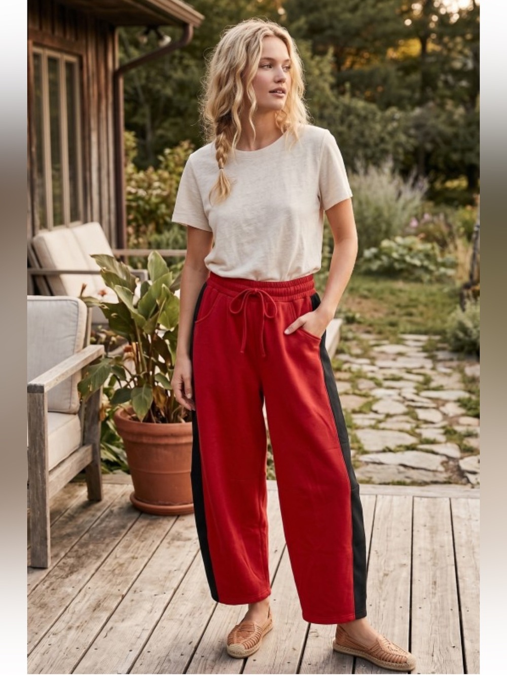 021. Red/black striped scuba barrel pant